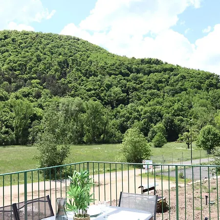 Maison Garde Barriere Nyaraló Canilhac