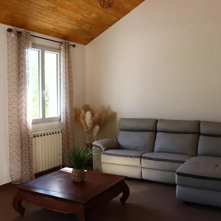 Maison Garde Barriere Nyaraló *