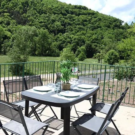 Maison Garde Barriere * Canilhac